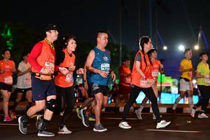 BIB: 4715, 792, 7625
                            <button type="button" onclick="openModal(15276494)" class="btn btn-primary btn-sm float-right btn-popup" data-toggle="modal" data-target=".modal-high-quality">
                        <i class="fas fa-shopping-cart"></i> Add to Cart
                    </button>
                                            <button type="button" onclick="isThisMe(15276494, true)" class="btn btn-success btn-sm float-right btn-popup btn-isme hidden" data-toggle="tooltip" data-placement="bottom" title="นี่คือรูปของคุณใช่ไหม คลิกที่นี่เพื่อเอาเข้าอัลบั้ม">
                        <i class="fas fa-plus"></i> Add to album
                    </button>
                    <button type="button" onclick="isThisMe(15276494, false)" class="btn btn-warning btn-sm float-right btn-popup btn-isnotme hidden">
                        <i class="fas fa-ban"></i> Remove from album
                    </button>